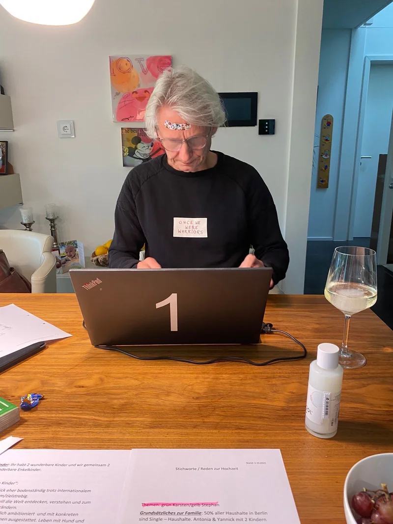 Karsten am Laptop